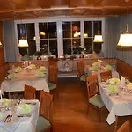 酒店 Clubdorf Alpenrose 加尔蒂