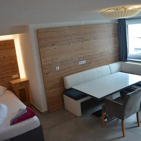 Alpenrose Отель 3*