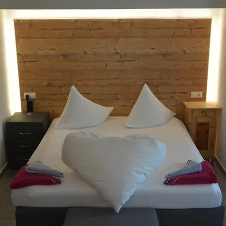 Clubdorf Alpenrose 3*