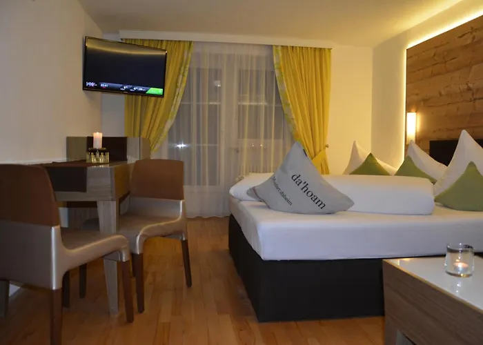 Clubdorf Alpenrose Hotel Galtür