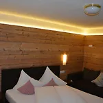 Clubdorf Alpenrose Hotel 3*