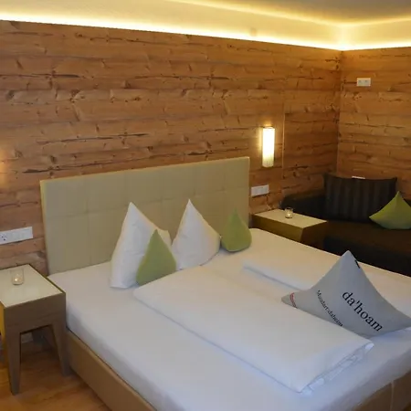 Hotel Clubdorf Alpenrose Galtür