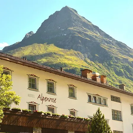 Hotell Clubdorf Alpenrose Galtür