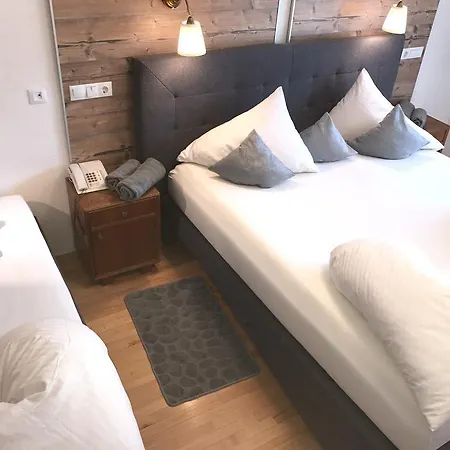 Clubdorf Alpenrose 3* Galtür