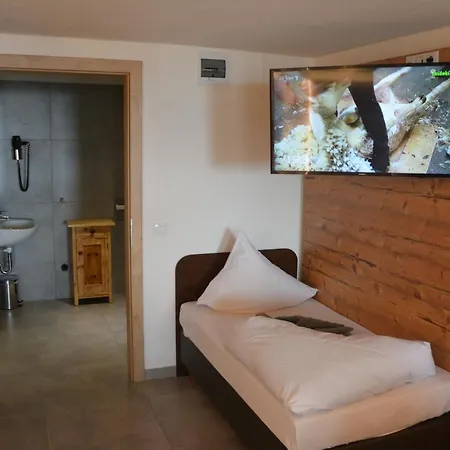 Clubdorf Alpenrose 3* Galtür