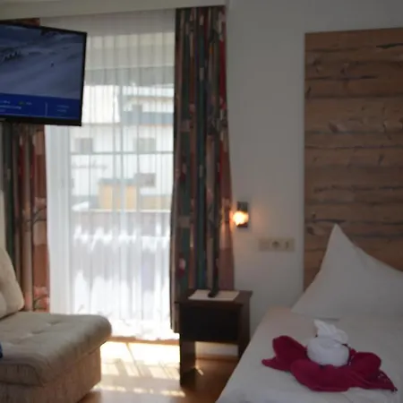 Clubdorf Alpenrose Hotel