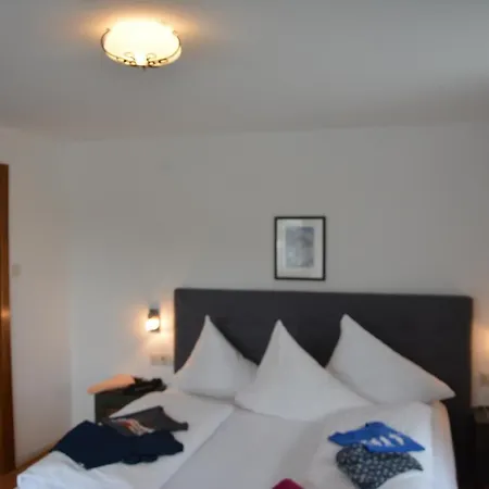 Hotel Clubdorf Alpenrose 3*